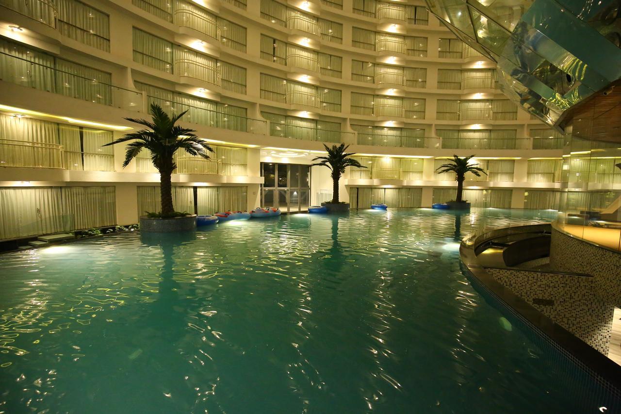 Rajhans Belliza Service Apartment سورات المظهر الخارجي الصورة